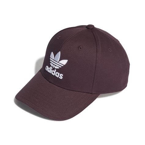 Adidas Pánske šiltovky .